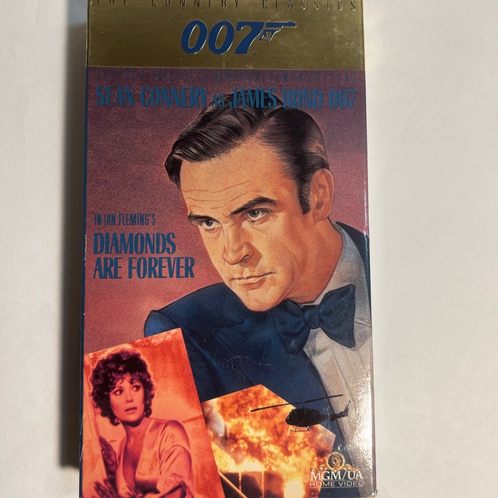 James Bond 007 Film Photography Box Set - Gold and Blue